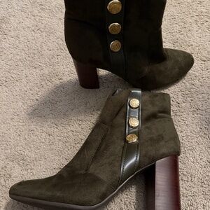 Heeled boot